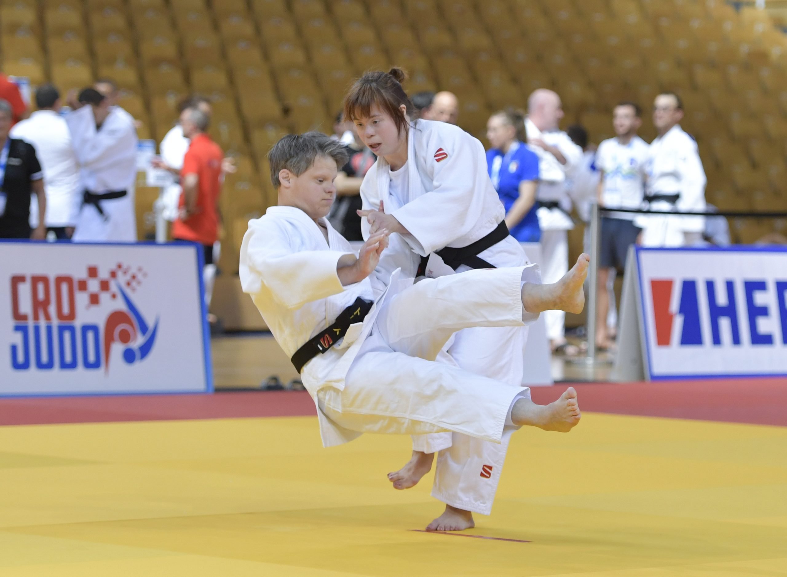 THE KATA EUROPEAN CHAMPIONSHIPS LOOKS TO THE NEW GENERATION - European ...